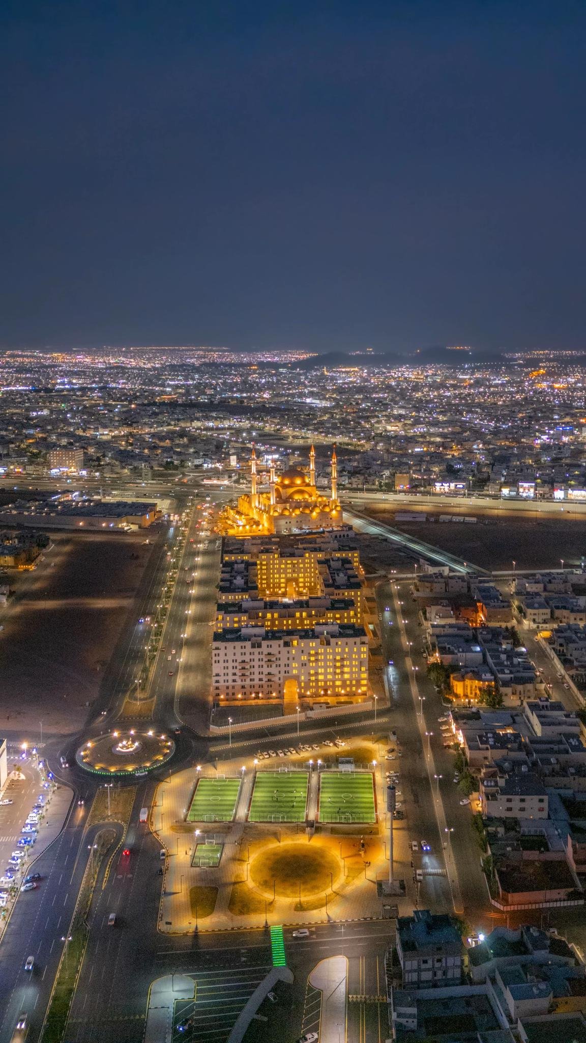 مدينة حائل في أوقات الشتاء: رحلة شاعرية بين مداعبة الرمال وروعة الحاضر