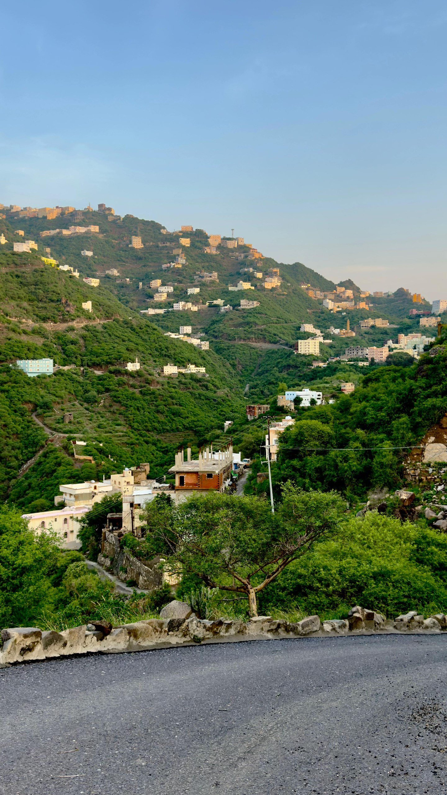 فيفاء الجميله جارة القمر وموقعها الاستراتيجي
